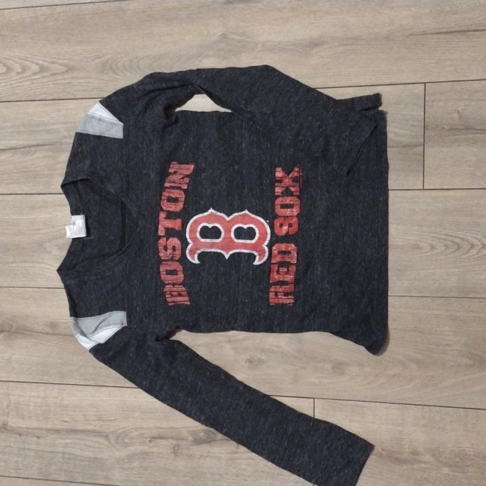 BOGO ⚾ BOSTON RED SOX Size S Long Sleeve Tee